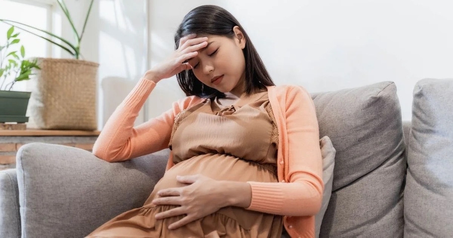 Chia sẻ với chồng - bí kíp hữu hiệu để giải tỏa tâm trạng 'bất ổn'