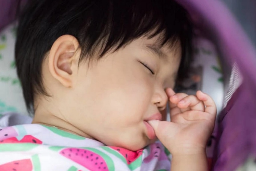 7 thói quen thuở bé dễ khiến con tự ti khi lớn