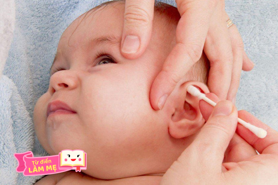 Ráy tai có bẩn như mẹ hay nghĩ?
