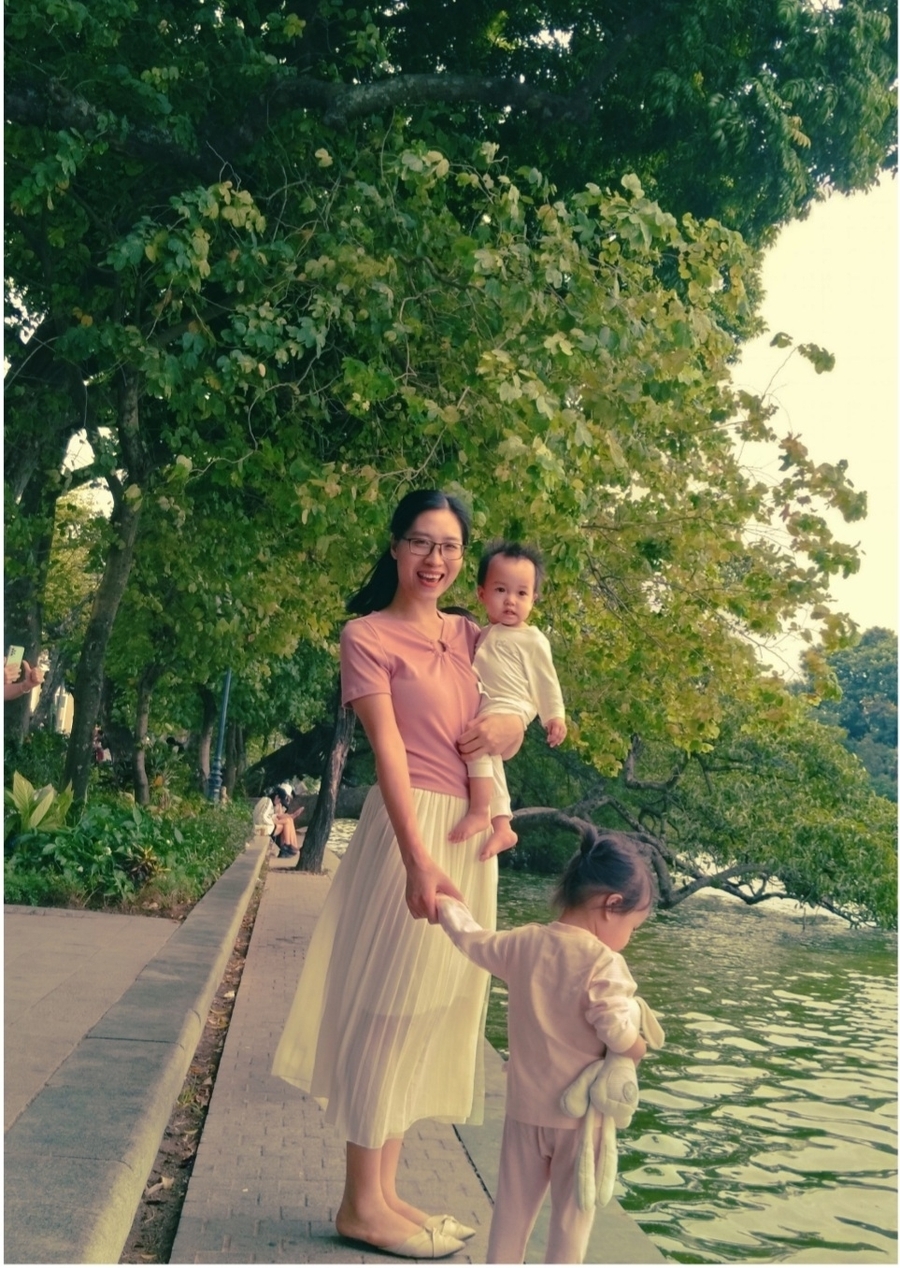 NGUYỄN THỊ THU HẰNG