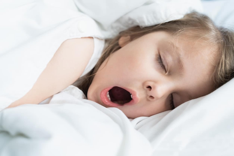 Đọc vị tình trạng sức khỏe của trẻ qua tiếng ngáy