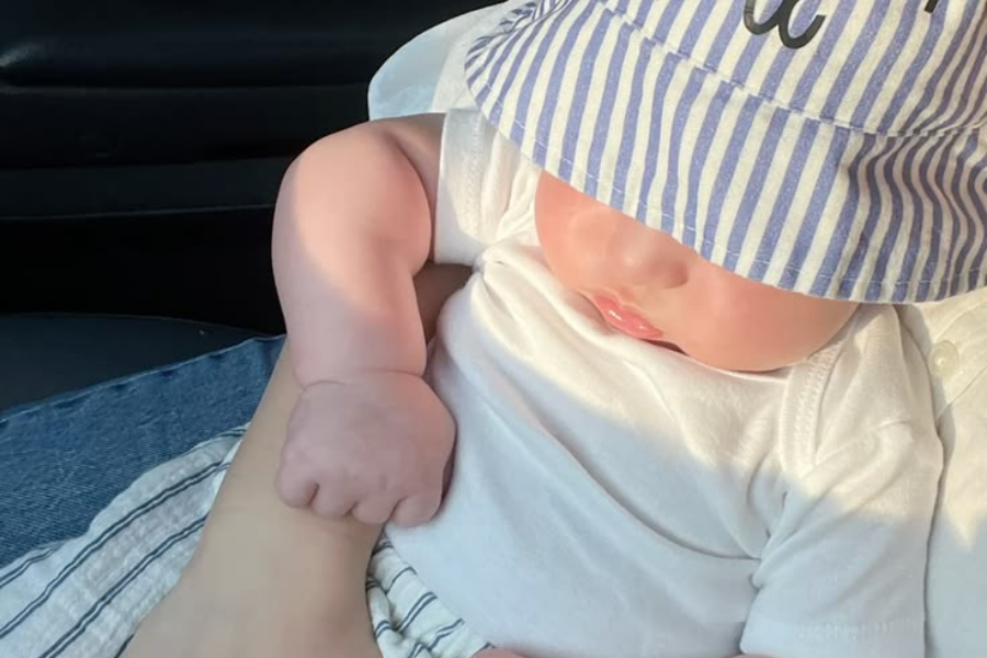 Có phải con người là loài động vật duy nhất muốn tách con khỏi mẹ?